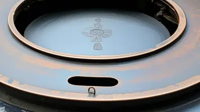 What is a Quick Opening Manhole and Its Benefits for Buyers?